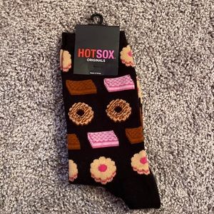 NWT Hot Sox Cookies Socks